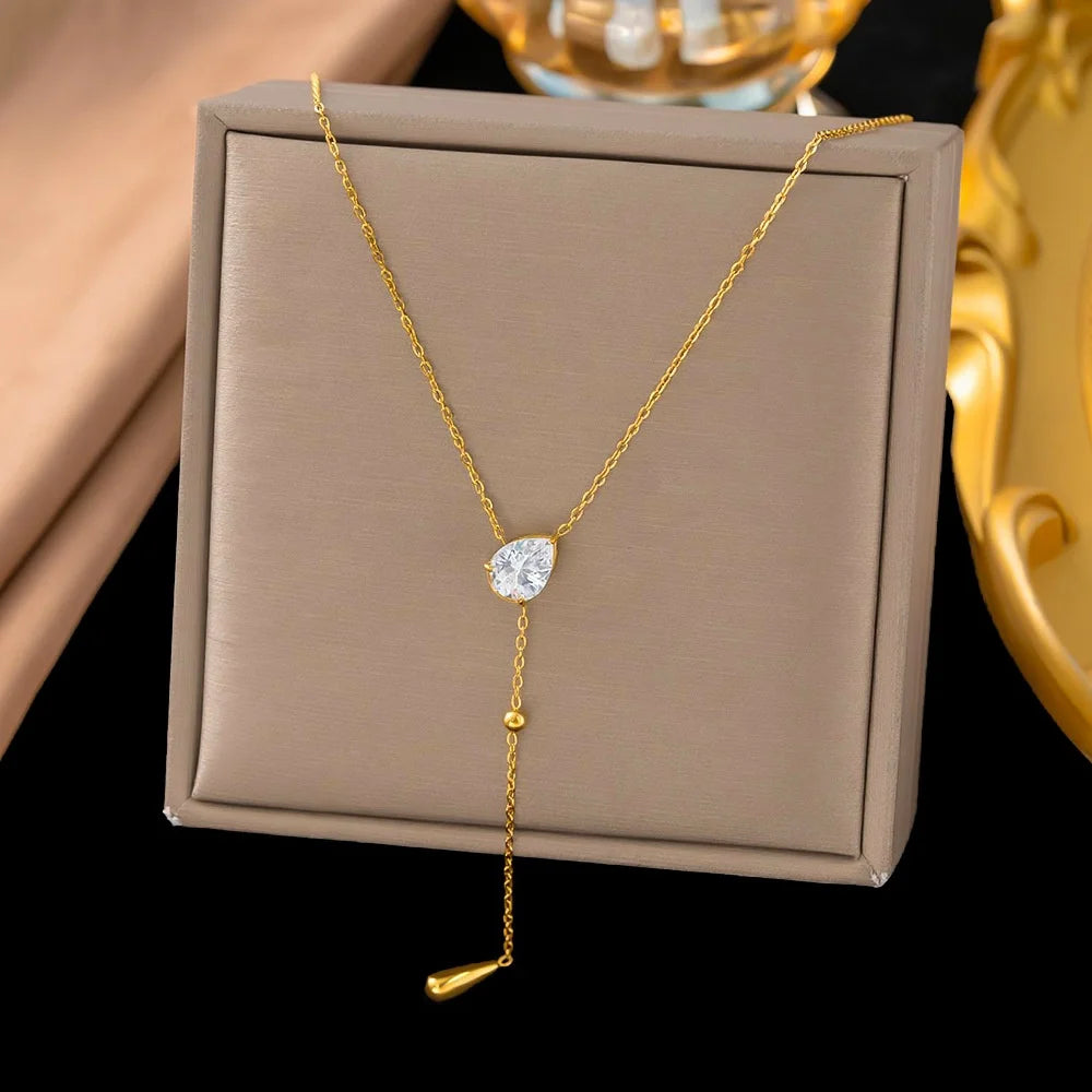 Collier Dalia
